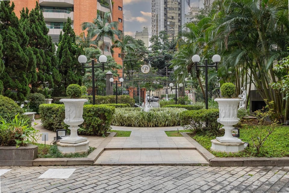 Flat Moderno | Jd. Paulista Apartment in Sao Paulo City