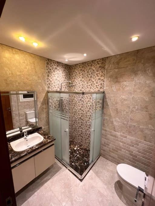 White Palace Double Room Private Bathroom 2 Apartment in New Cairo City