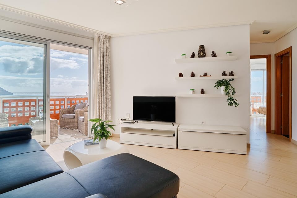 TV and multimedia, Living room, Seating area