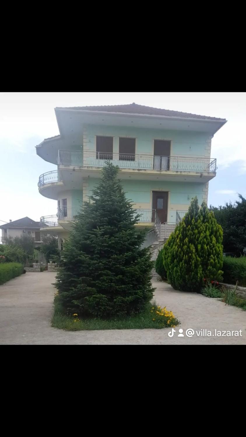 Property building, Garden view
