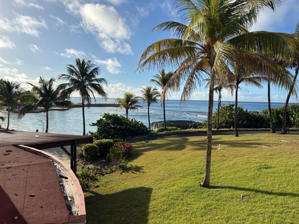 Studio vue mer avec citerne à eau Apartment in Grande-Terre, Guadeloupe