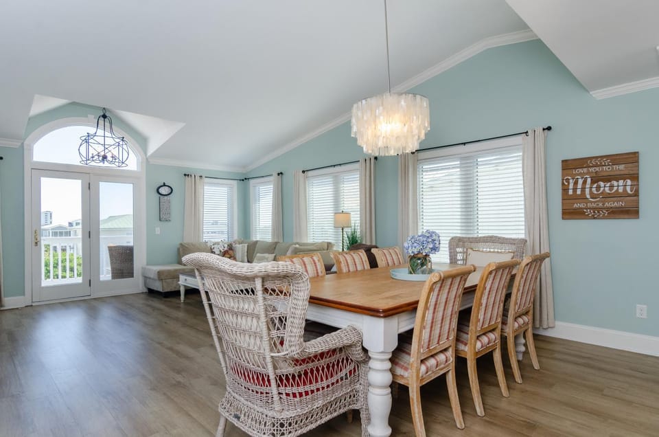 Seaside Seagull by Bryant Real Estate House in Wrightsville Beach