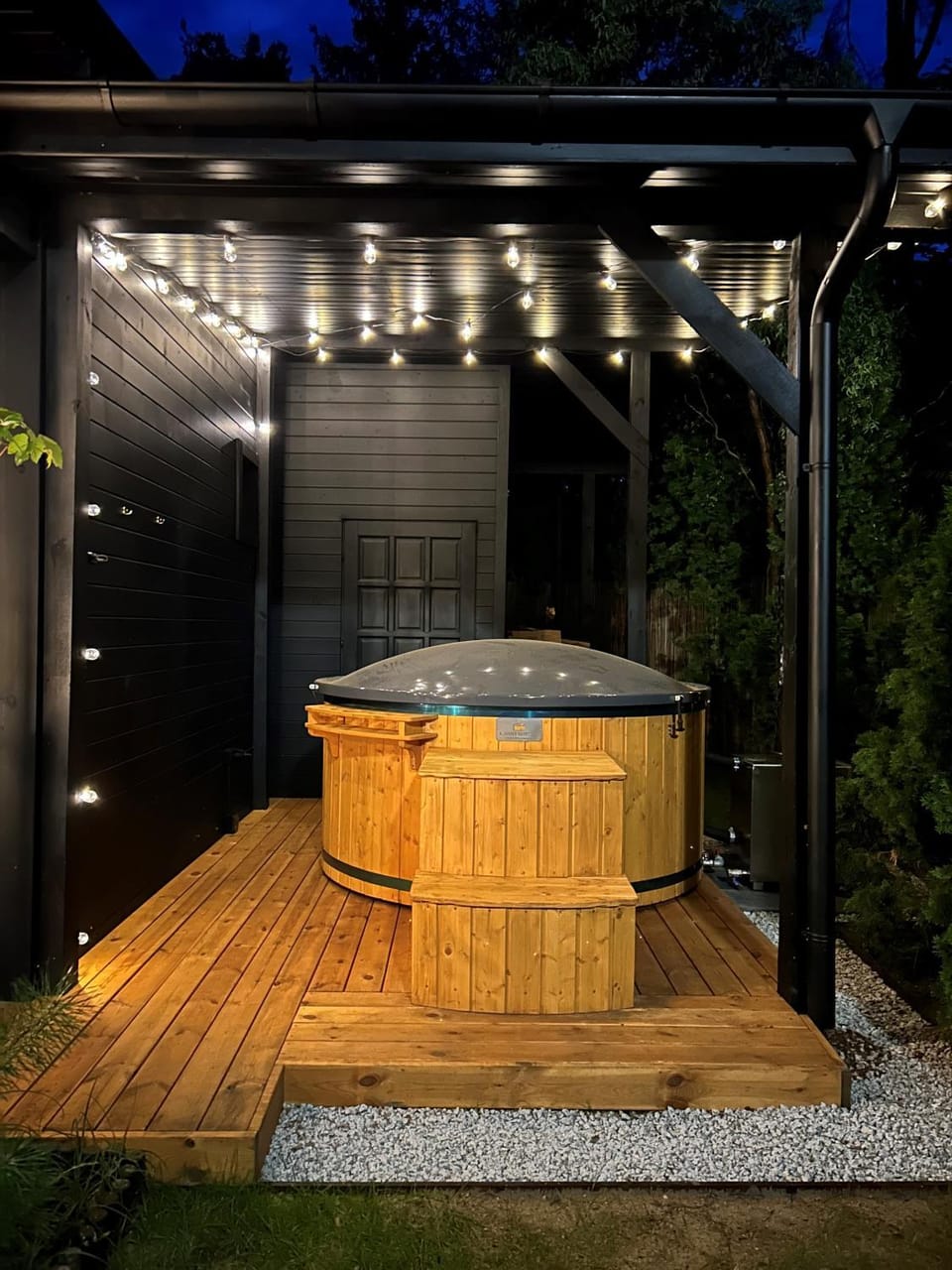 Night, Hot Tub, Hot Tub