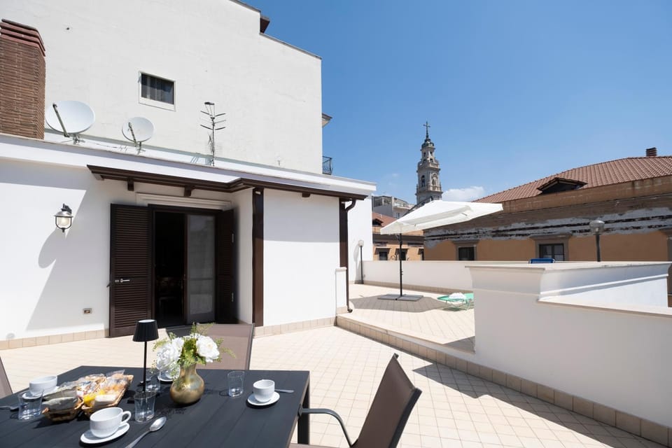 Balcony/Terrace, Dining area