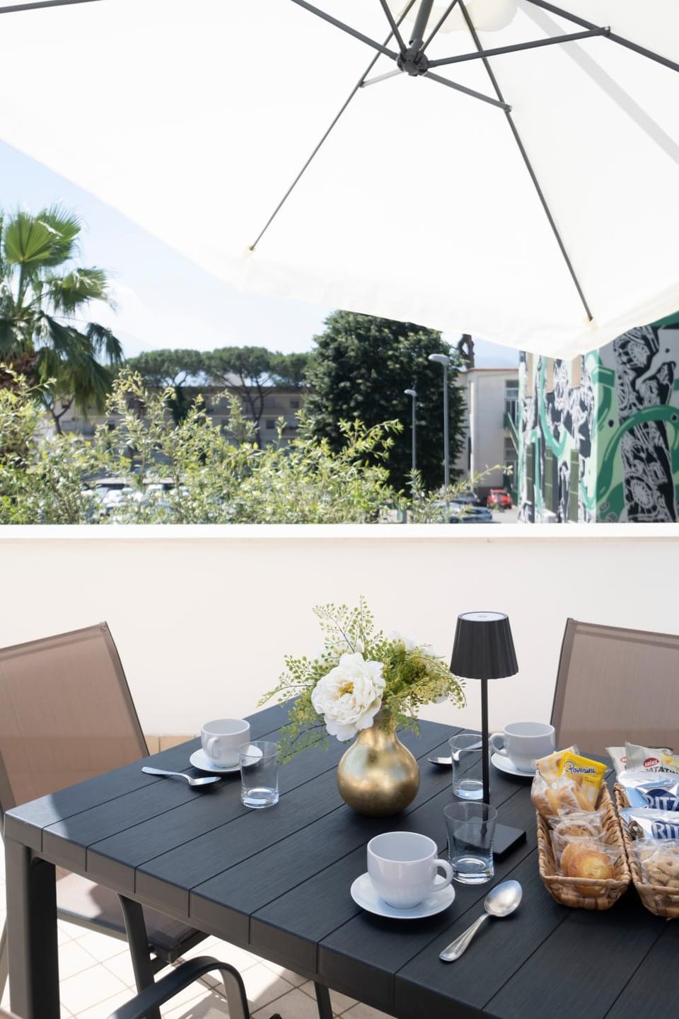 Balcony/Terrace, Dining area