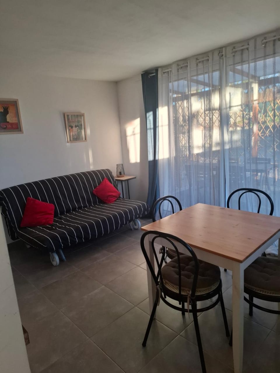 Seating area