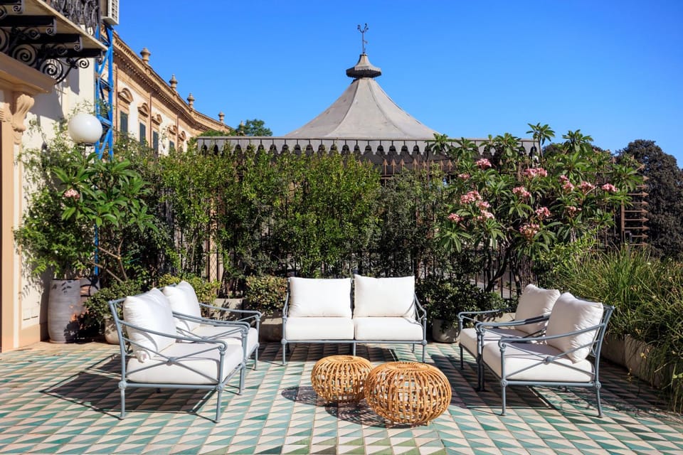 Property building, Patio, Garden, Garden view