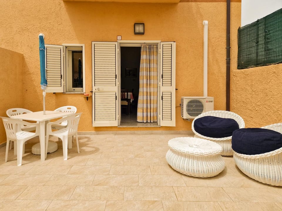 ViCo House 1 Apartment in Sardinia