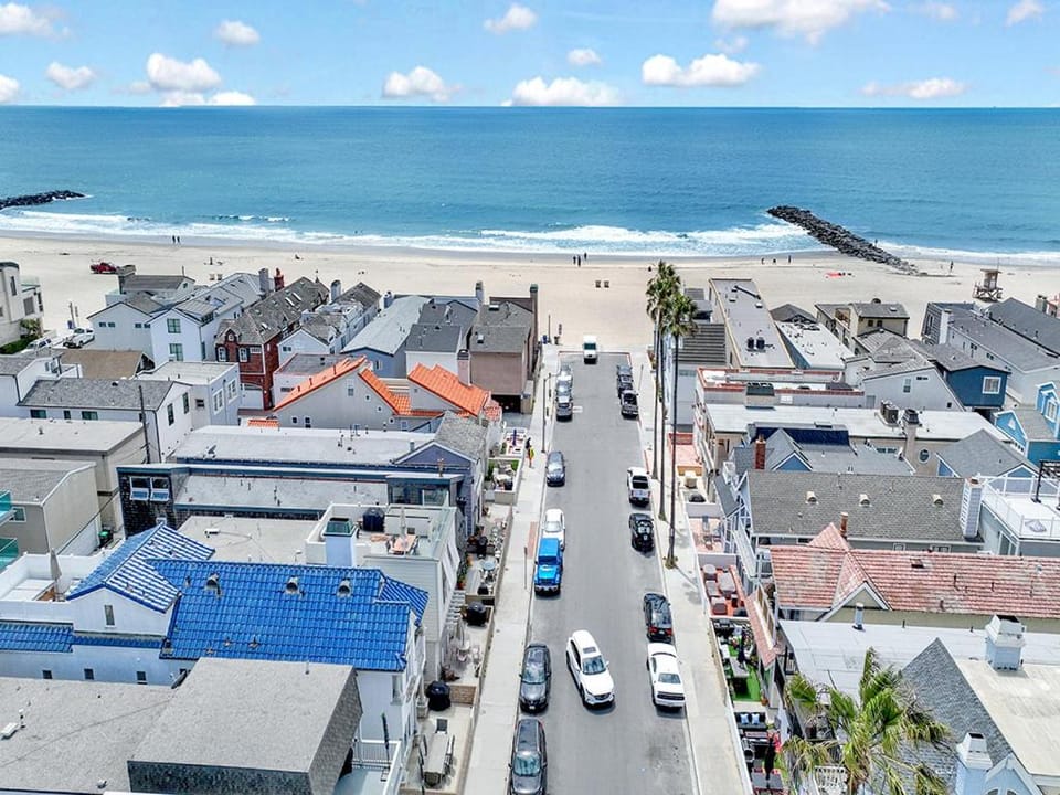 3 Bedrooms House in Balboa Peninsula