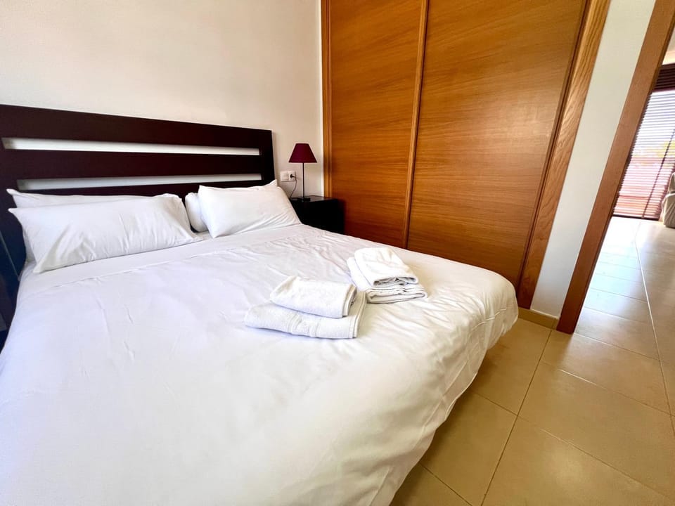 Bed, Bedroom, wardrobe