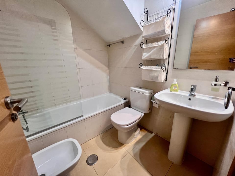 Toilet, Bathroom, Bath