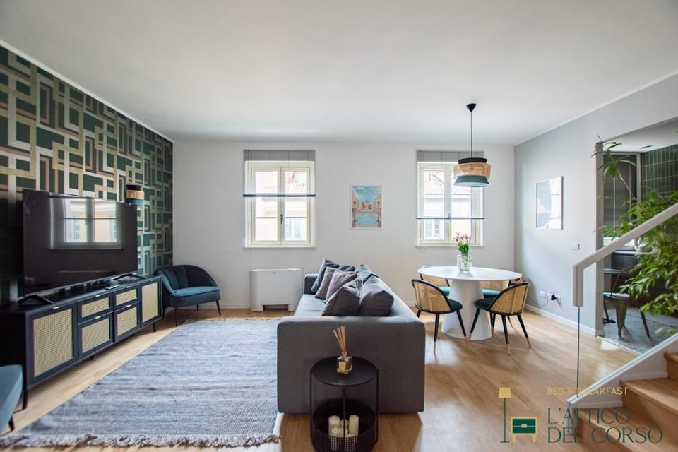 TV and multimedia, Living room, Seating area