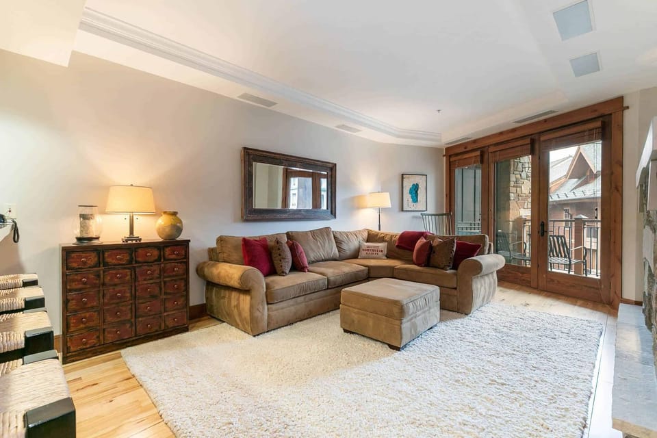 Big Horn Lodge 409 by East West Hospitality Apartment in Northstar Drive