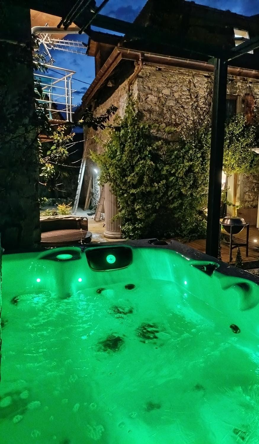 Hot Tub