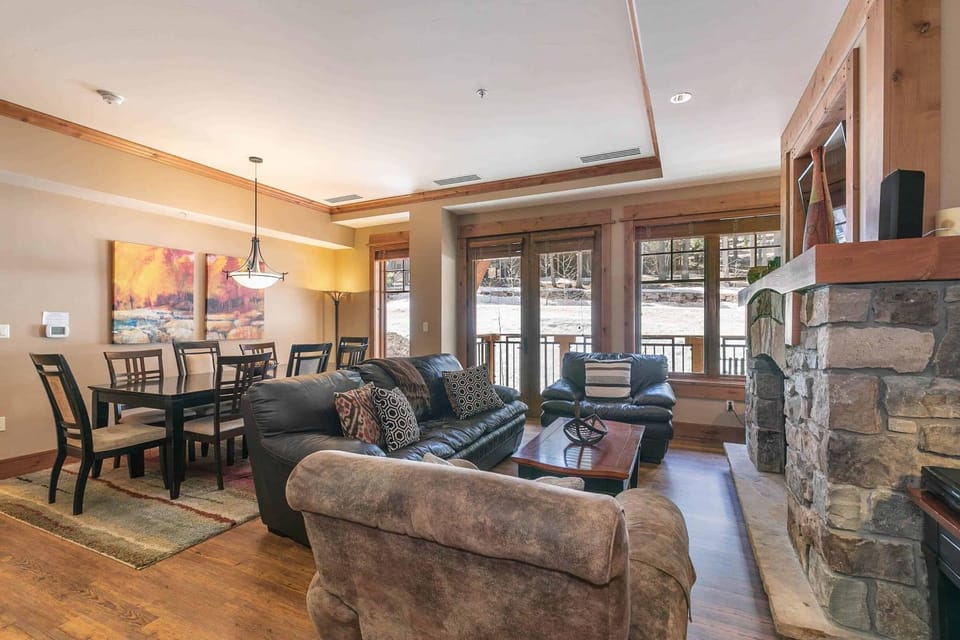 Big Horn Lodge 310 by East West Hospitality Apartment in Northstar Drive