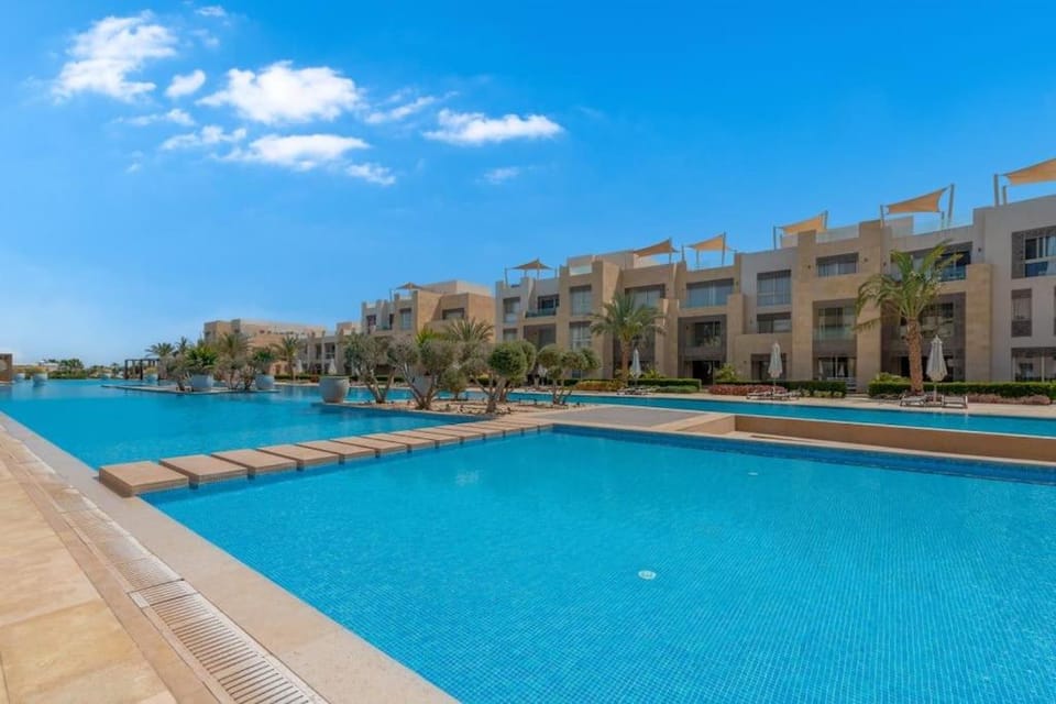 Stylish Gouna Escape 2BR Mangroovy Beach Pool Access Apartment in Hurghada