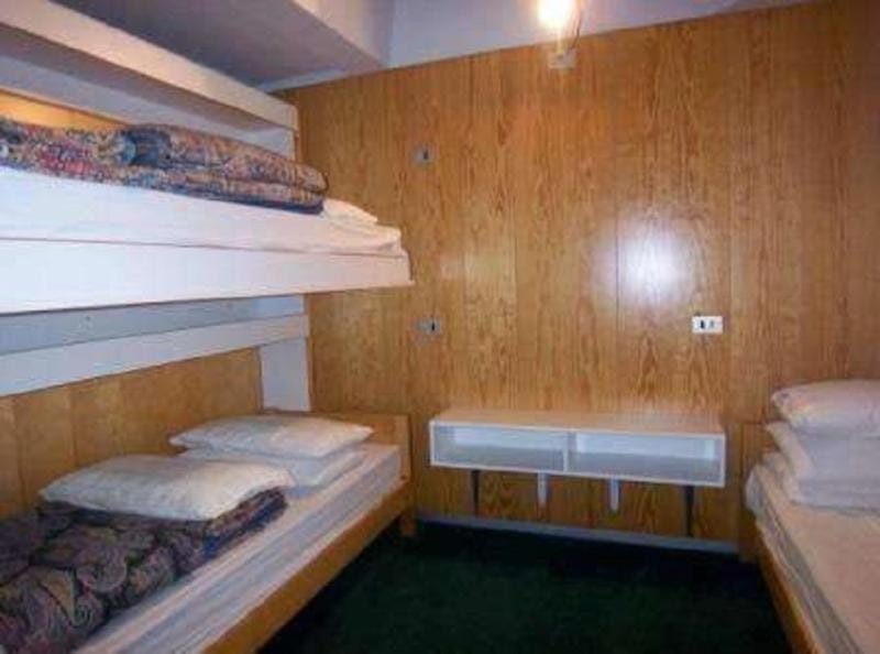 Photo of the whole room, Bedroom, bunk bed