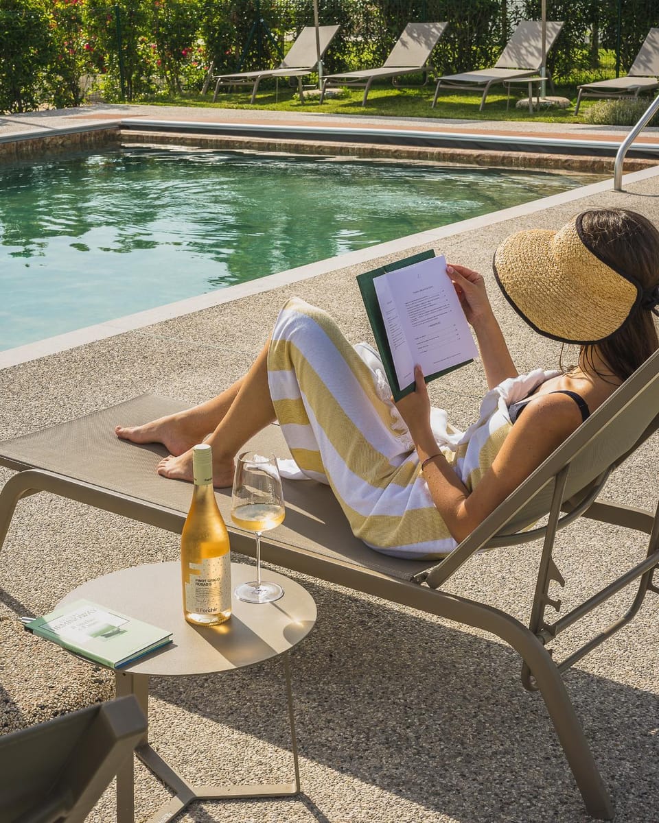 Swimming pool, Swimming pool, sunbed