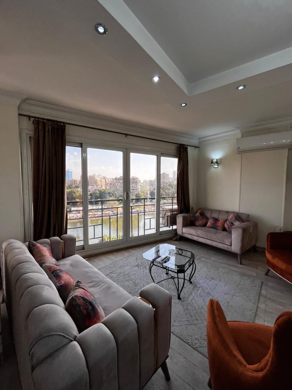 Apartment overlooking the Nile Apartment in Cairo