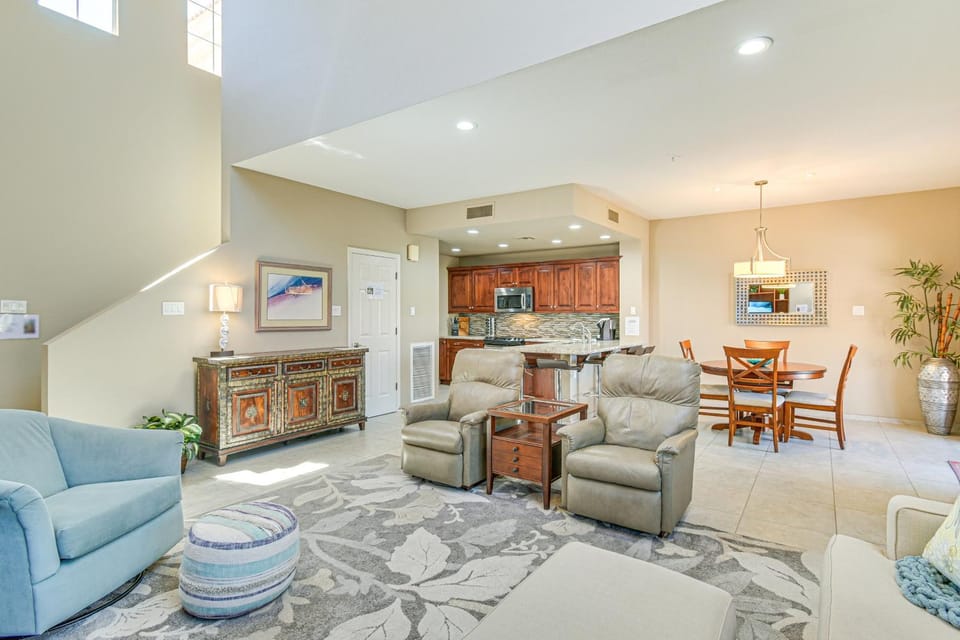 Patio & Pool Access: Lake Havasu City Gem House in Lake Havasu City