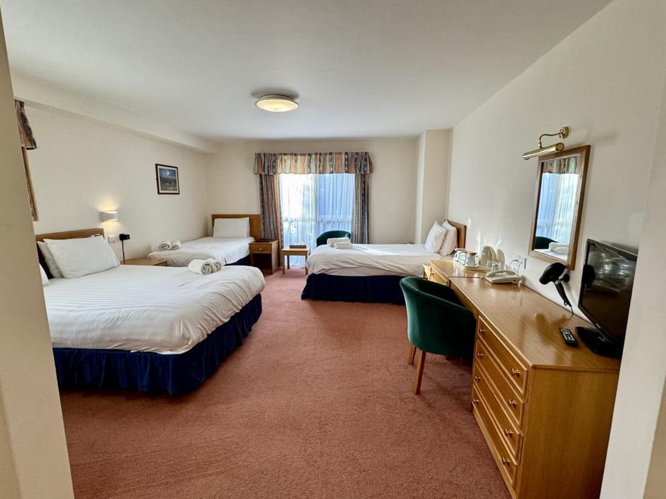 Purbeck House Hotel & Louisa Lodge Hotel in Swanage