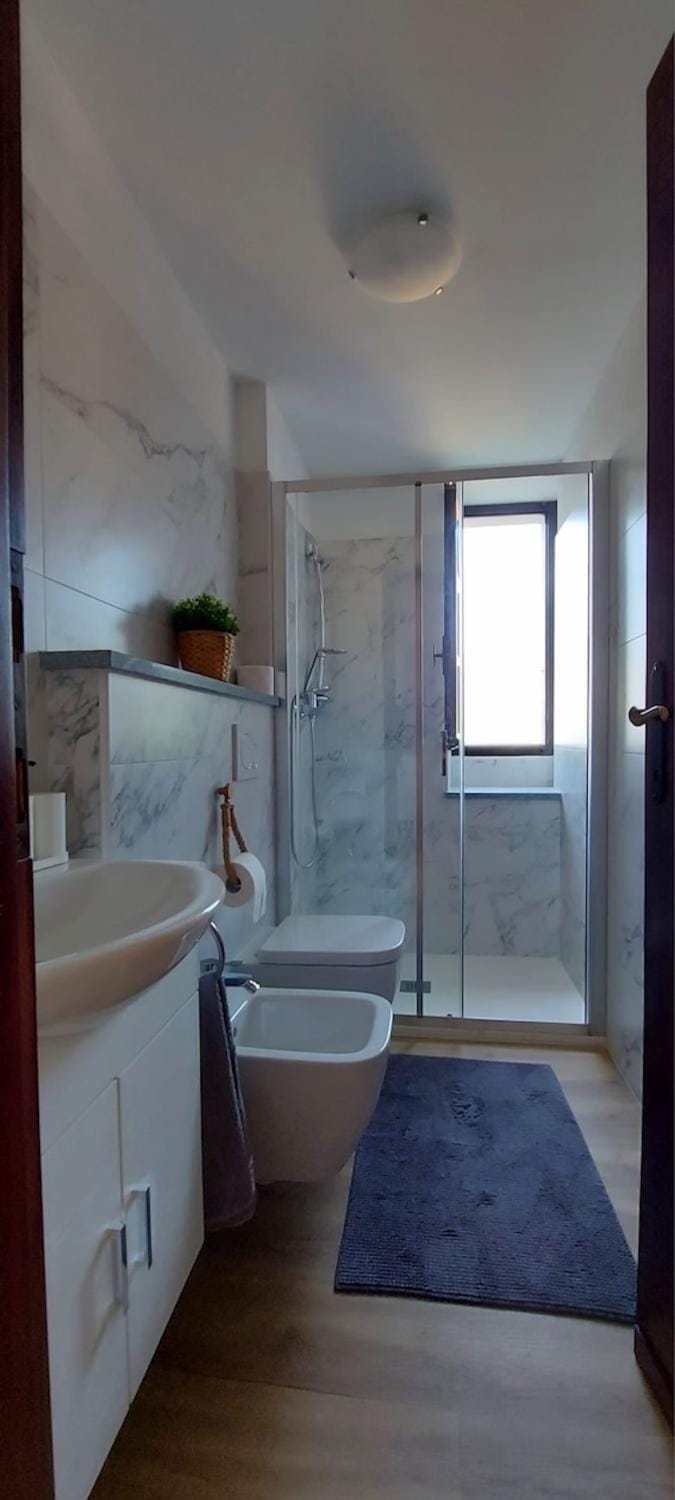 Shower, Bathroom