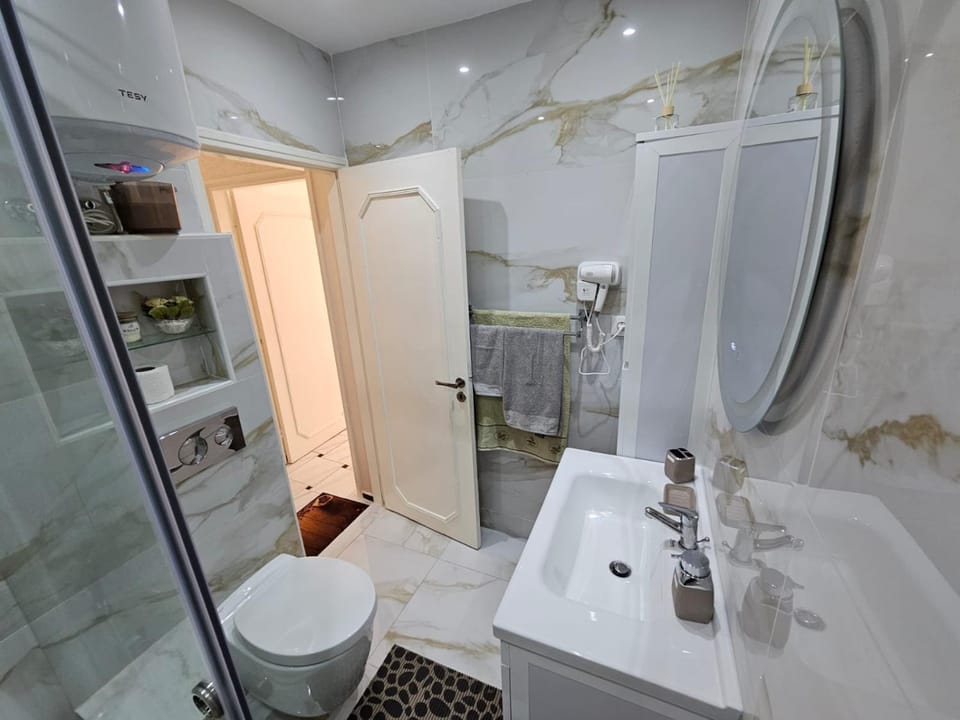Élégant Appartement au Cœur de Tanger Apartment in Tangier