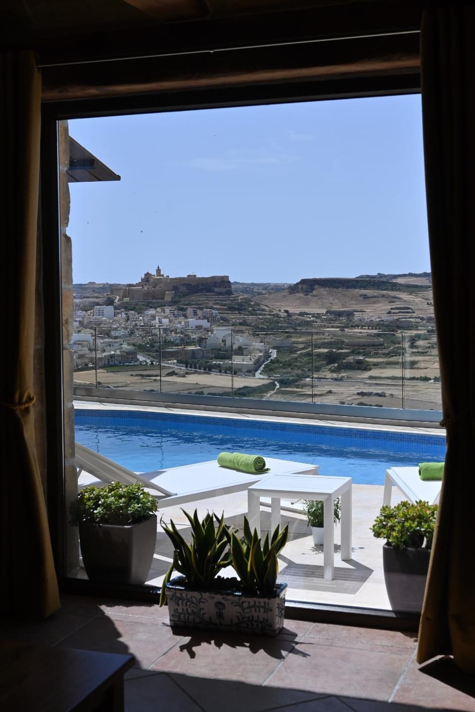 Day, Natural landscape, View (from property/room), Pool view, Swimming pool
