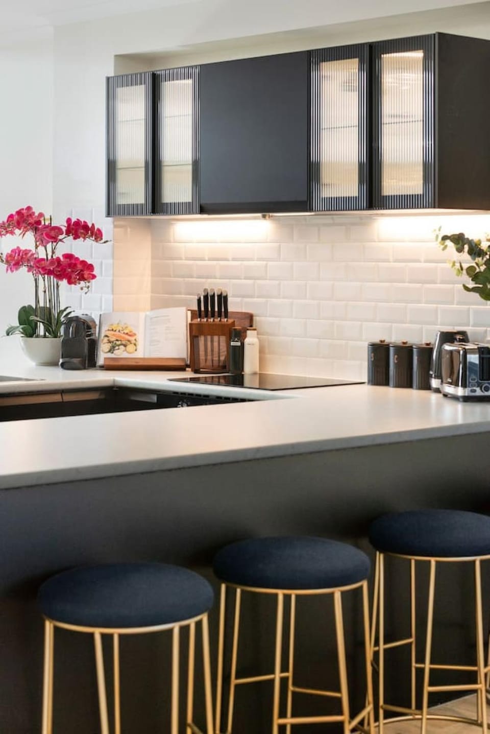 Stylish Urban Retreat on Eden Apartment in Adelaide