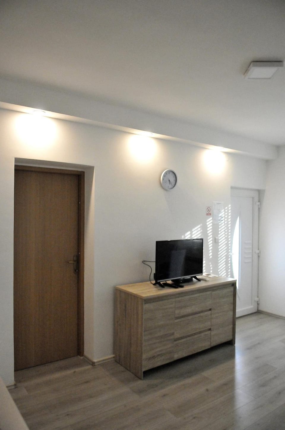 Communal lounge/ TV room, TV and multimedia