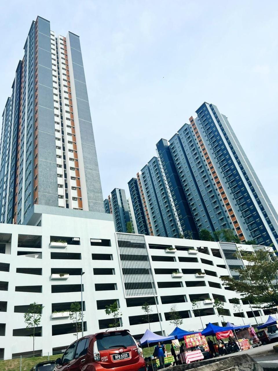 Property building, Day