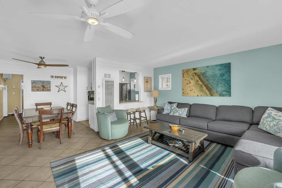 2010 W Oceanfront House in Balboa Peninsula