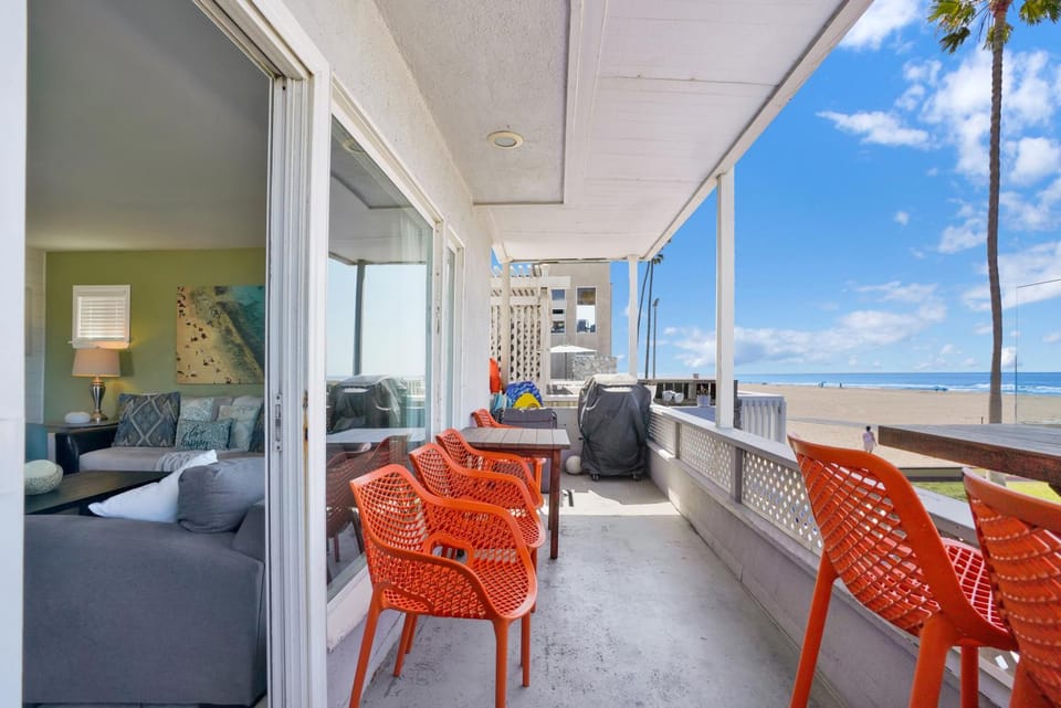 2010 W Oceanfront House in Balboa Peninsula