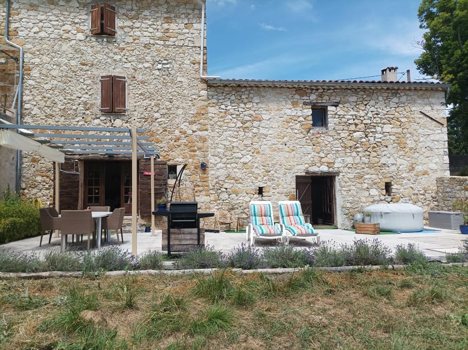Maison de caractère en pierre House in Verdon Gorge
