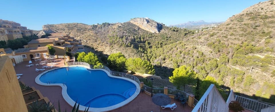 Mountain view, Swimming pool