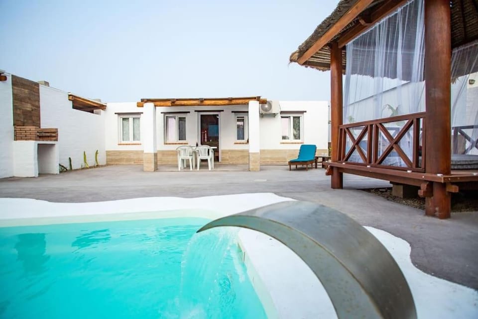 Property building, Balcony/Terrace