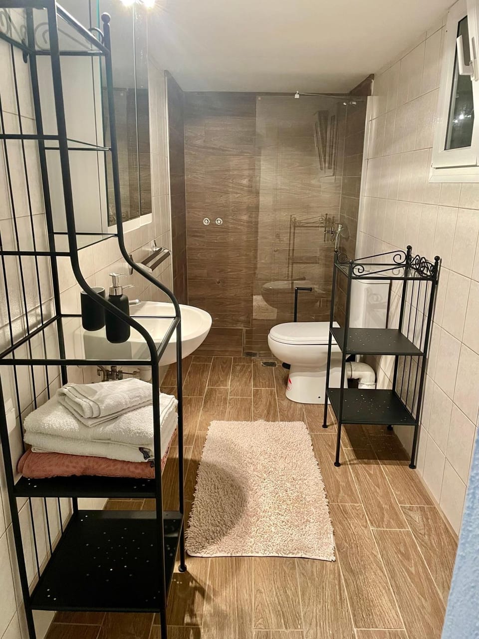 Shower, Bathroom