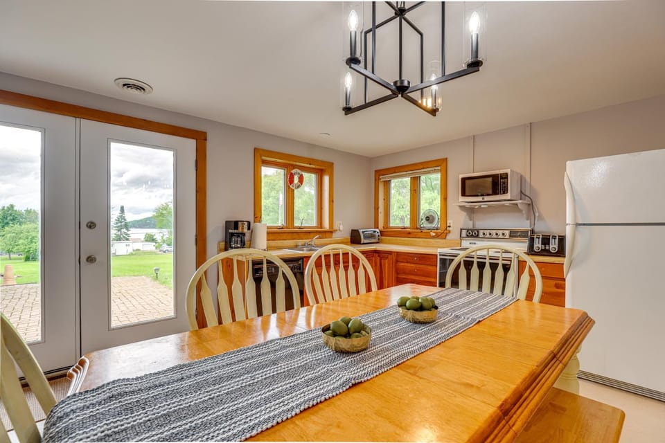 Keuka Lake Cabin w/ Boat Dock Access & Fire Pit! Cabin in Keuka Lake