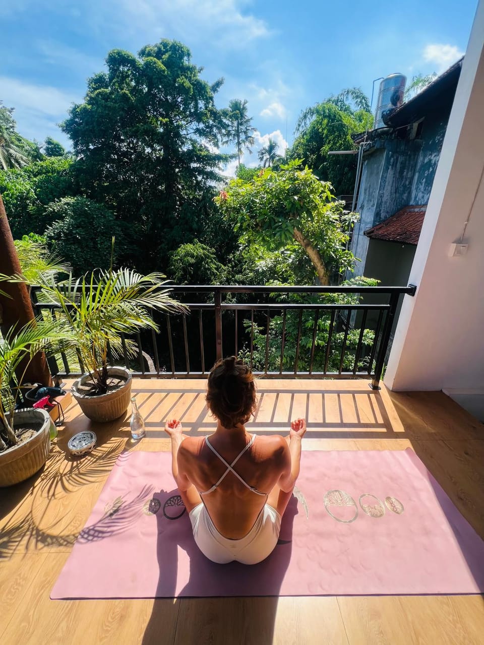 Day, People, View (from property/room), Balcony/Terrace