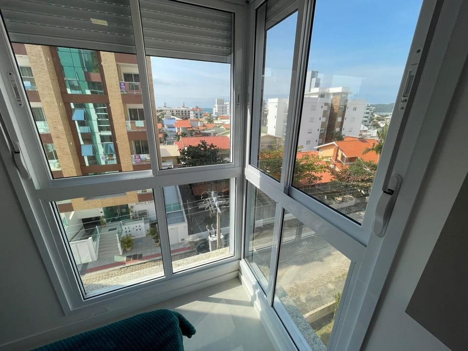 cód 140 - Apartamento aconchegante e decorado Apartment in Florianopolis