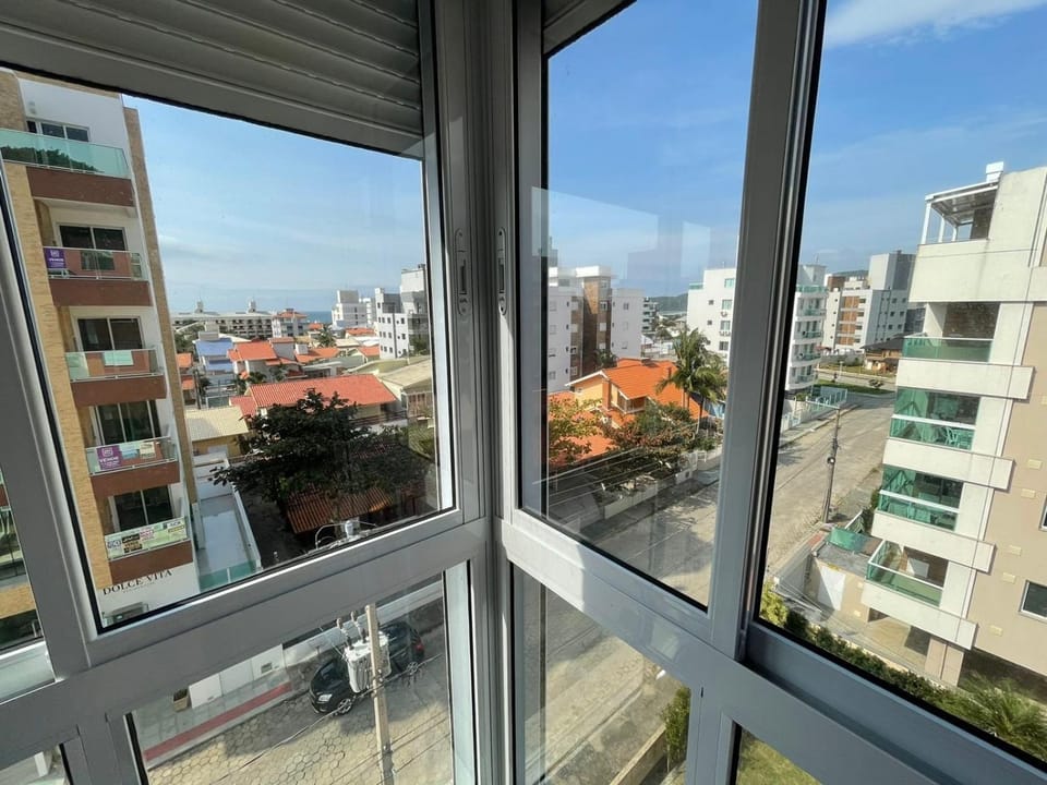cód 140 - Apartamento aconchegante e decorado Apartment in Florianopolis