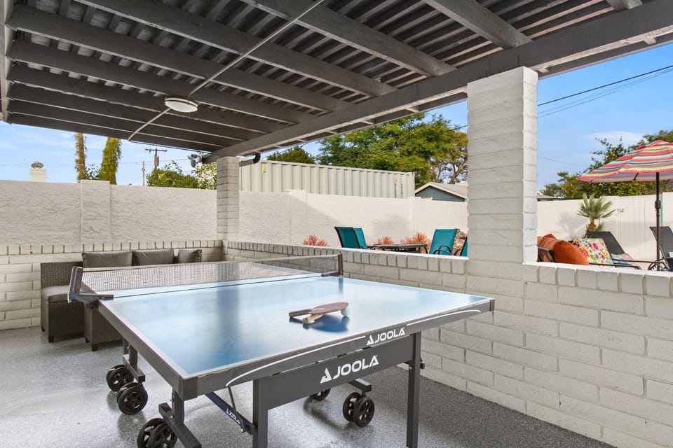 Old Town Oasis wHeated Pool, Hot Tub, & Fire Pit House in Scottsdale