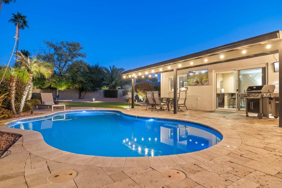 Stylish Home w Hot Tub, Heated Pool & Game Room House in Phoenix