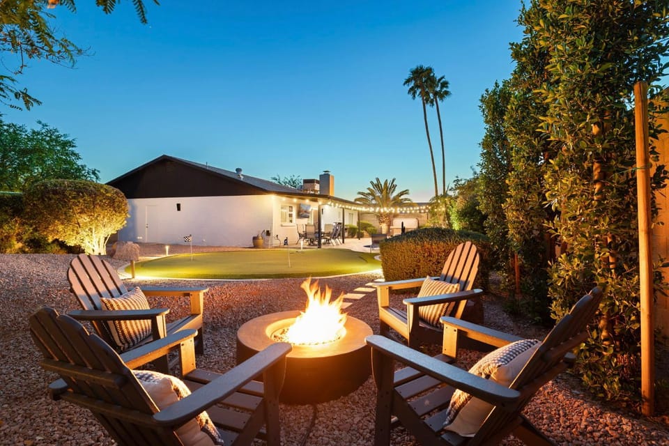 Stylish Home w Hot Tub, Heated Pool & Game Room House in Phoenix