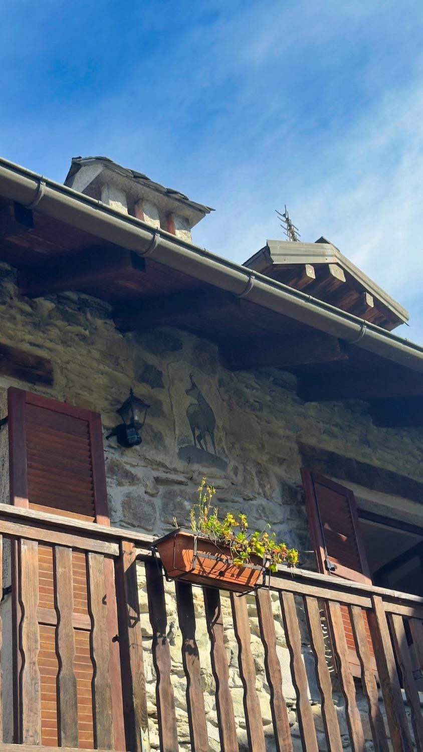 Property building, Balcony/Terrace