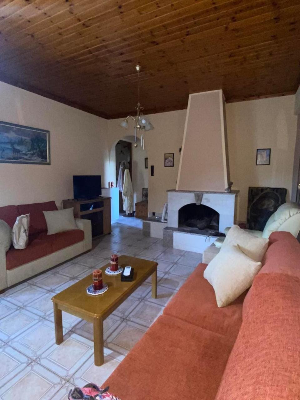TV and multimedia, Living room, Seating area
