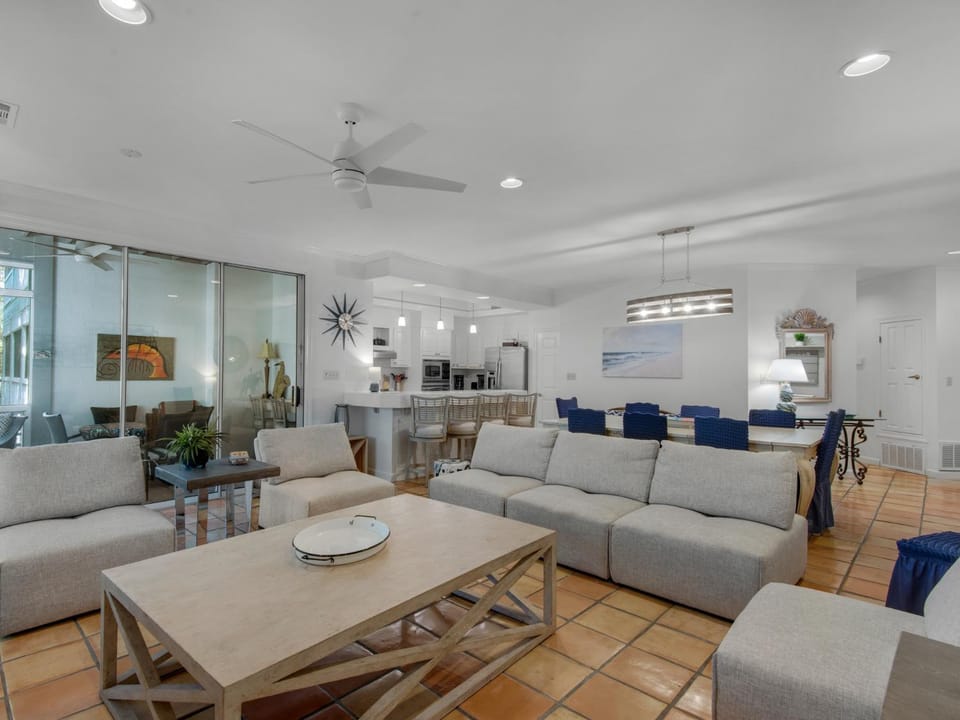 Hidden Dunes Villa 12 by Newman-Dailey Apartment in Miramar Beach