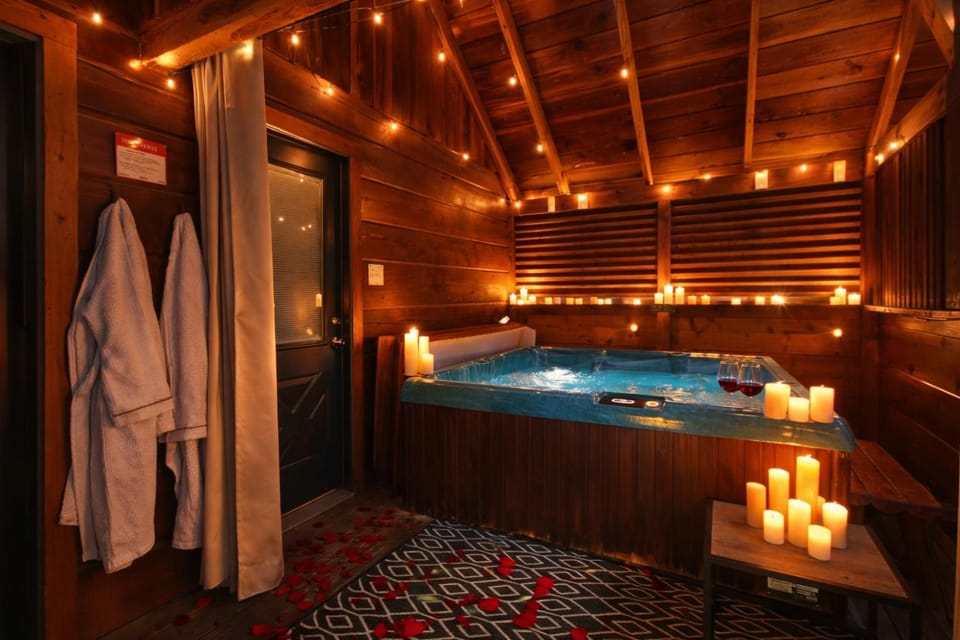 Hot Tub, Spa and wellness centre/facilities