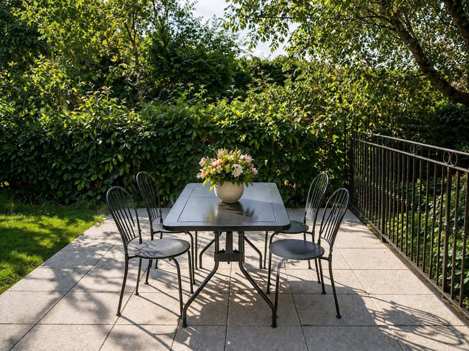 Patio, Spring, Day, Garden, View (from property/room), Balcony/Terrace, Dining area, Garden view