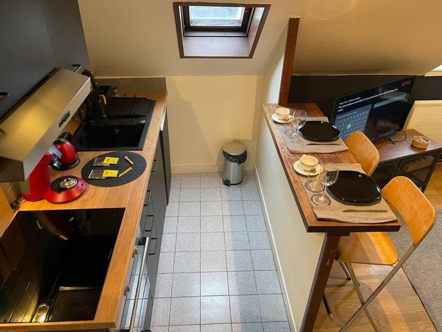 Rouen Gare - Sur le toit du Donjon Apartment in Rouen
